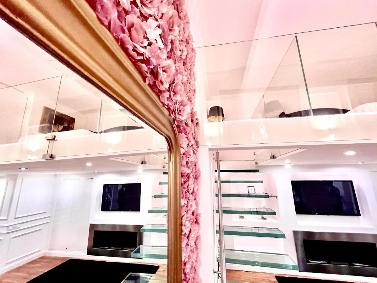 Jacuzzi Opera Suite Budapest 0*,  Hungary